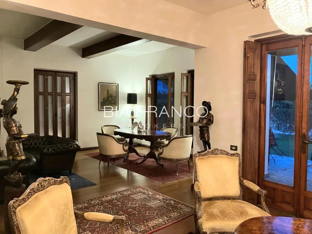 Casa com 2 suítes à venda em Cidade Jardim, São Paulo, por R$ 4.000.000 Imagem 6