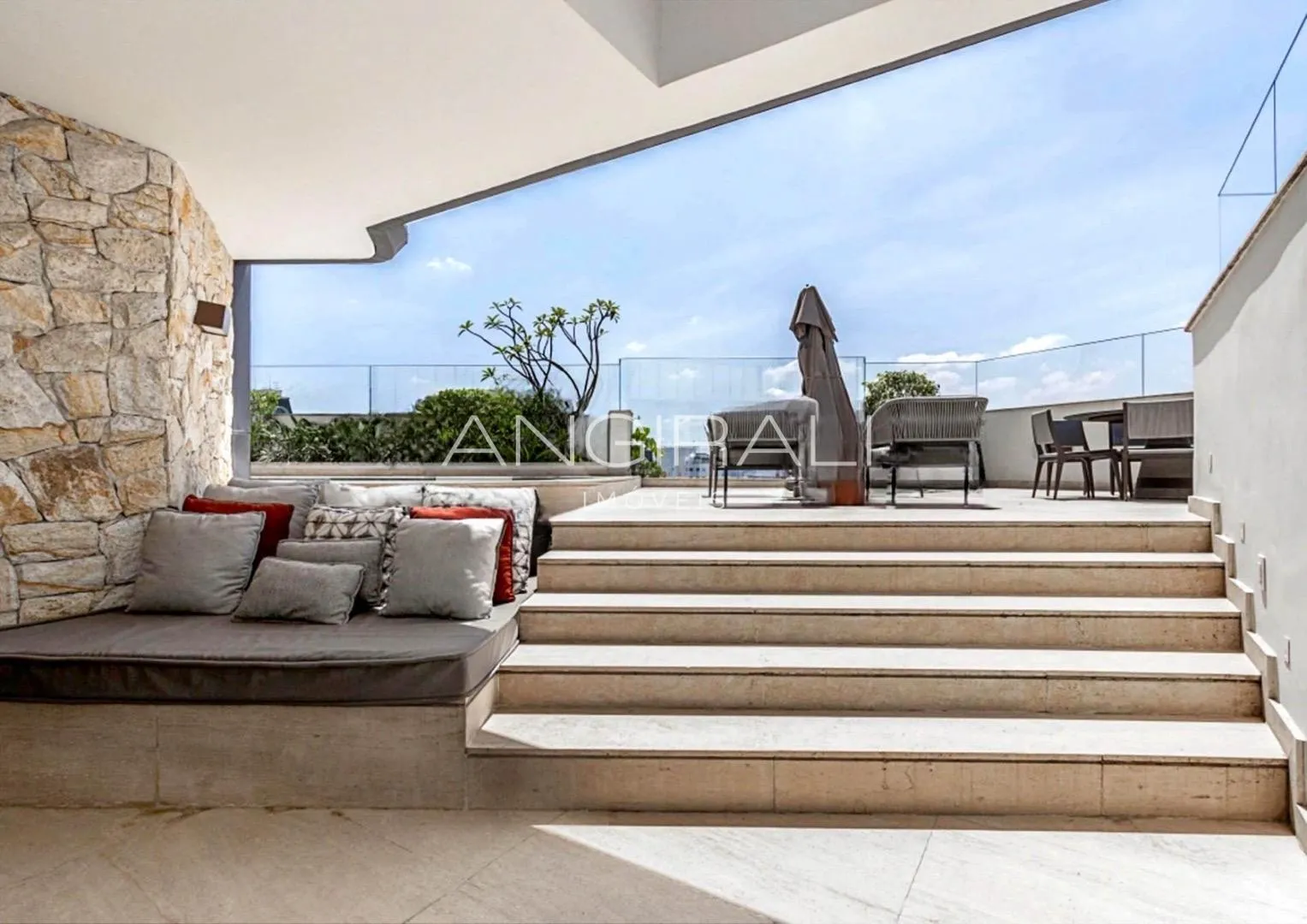 Apartamento com 3 suítes à venda em Vila Nova Conceição, São Paulo, por R$ 25.000.000 Imagem 5