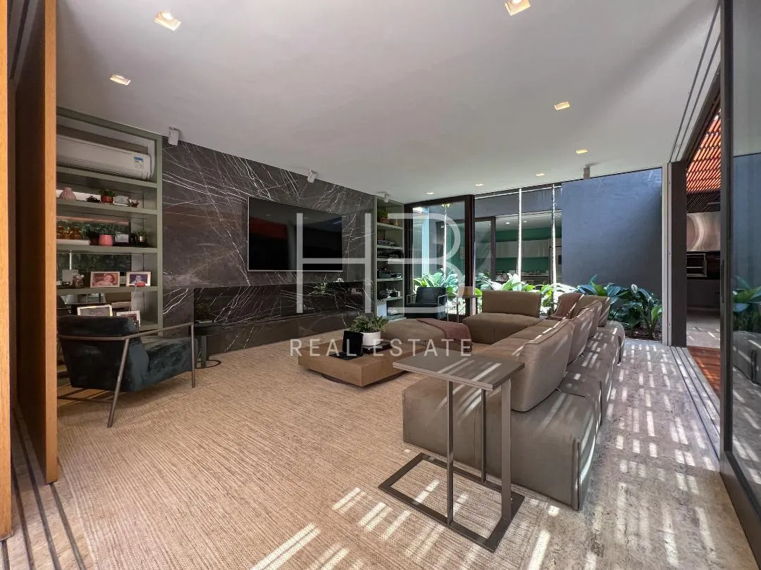 Casa com 5 suítes à venda em Jardim América, São Paulo, por R$ 26.600.000 Imagem 20