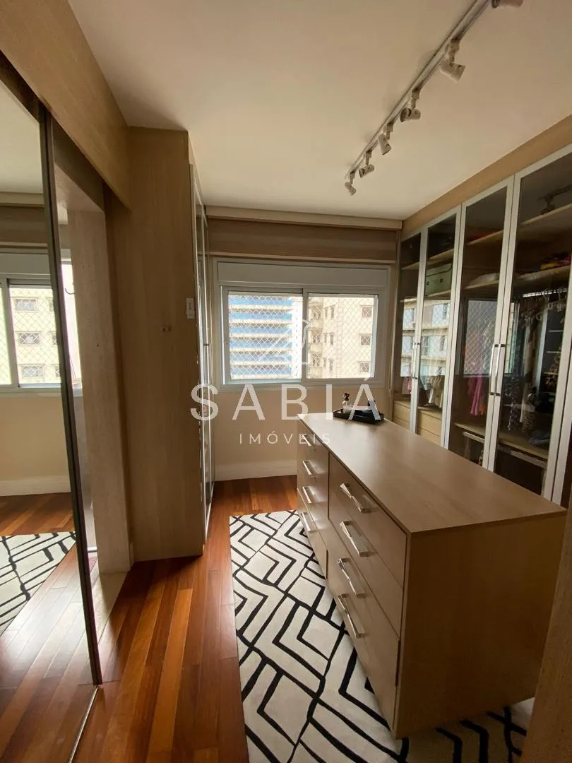 Apartamento com 3 suítes à venda em Moema, São Paulo, por R$ 3.500.000 Imagem 12