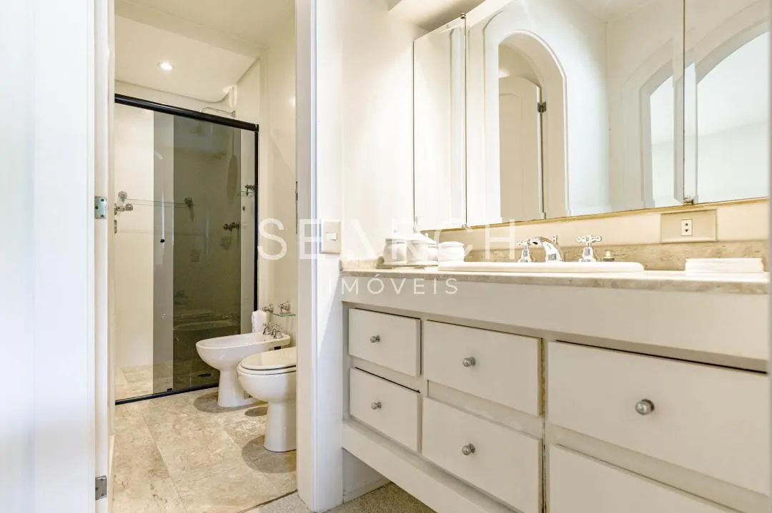 Casa com 5 suítes à venda em Cidade Jardim, São Paulo, por R$ 24.000.000 Imagem 22