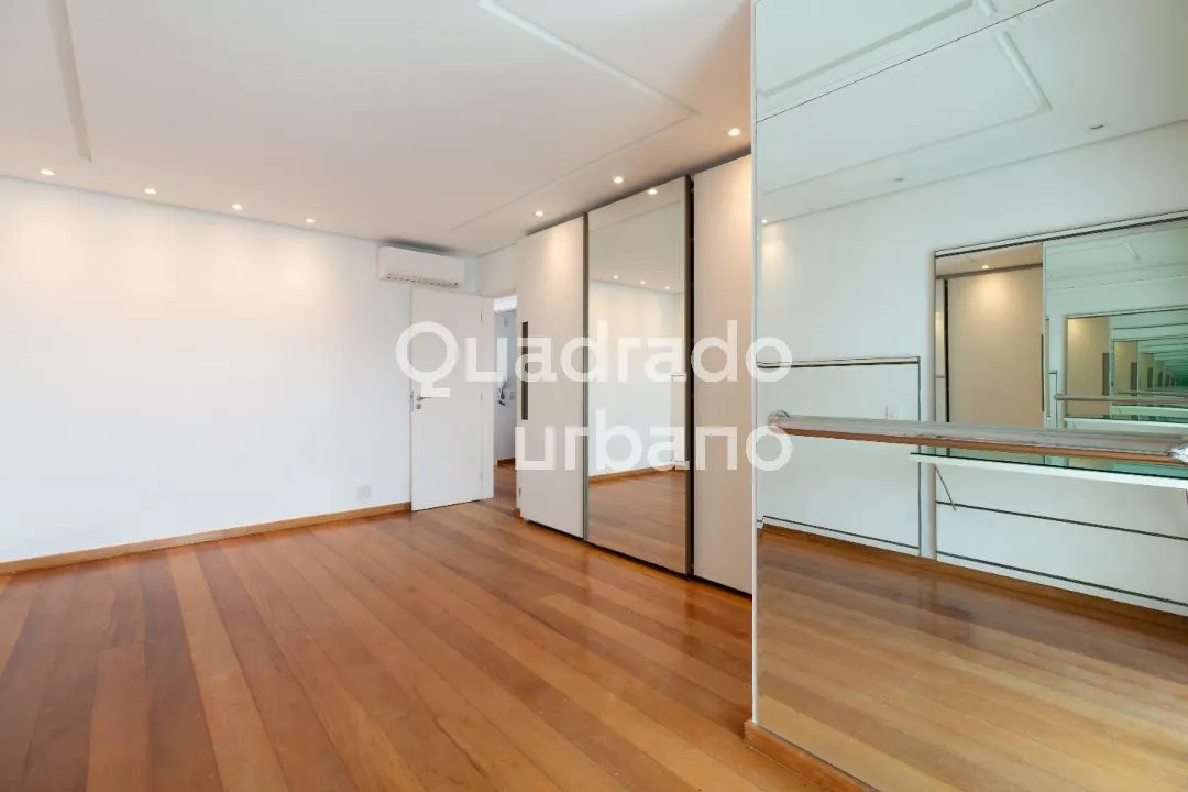 Cobertura com 4 suítes à venda em Pinheiros, São Paulo, por R$ 14.000.000 Imagem 17