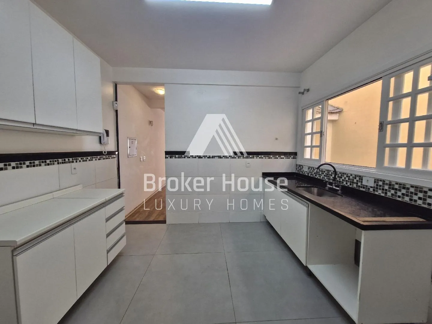 Casa com 3 suítes à venda em Panamby, São Paulo, por R$ 1.300.000 Imagem 14