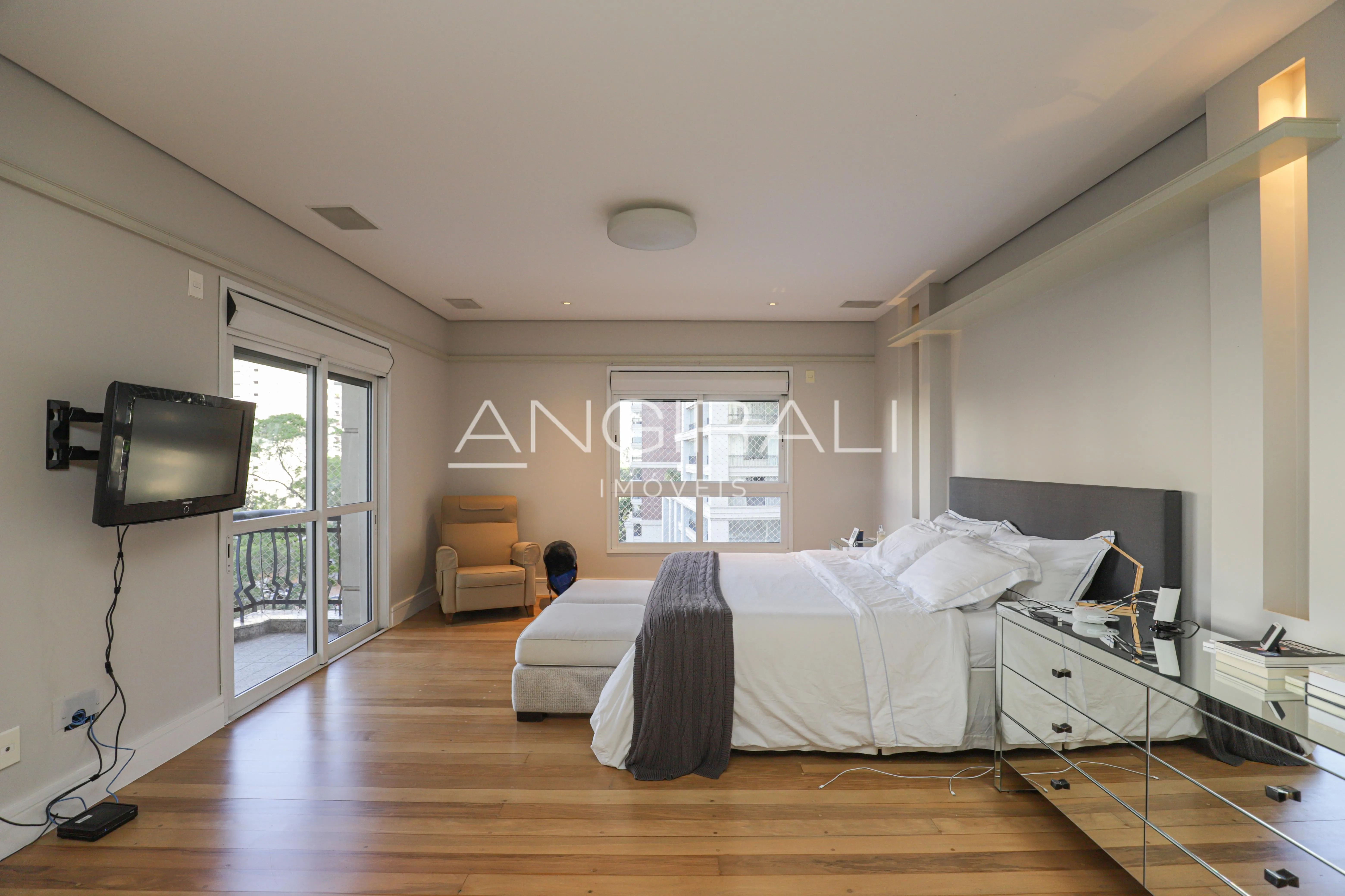 Apartamento com 5 suítes à venda em Moema, São Paulo, por R$ 17.250.000 Imagem 28