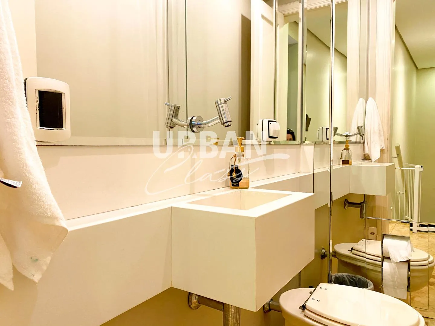 Casa de condomínio com 3 suítes à venda em Cidade Jardim, São Paulo, por R$ 12.800.000 Imagem 17