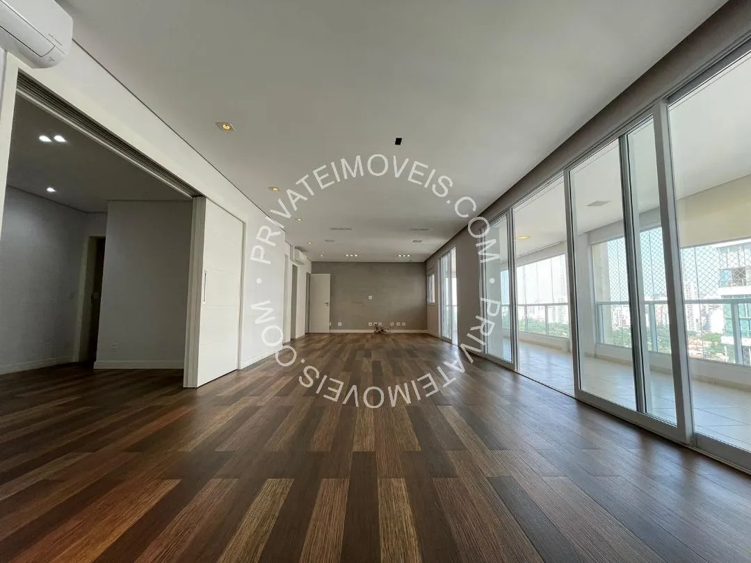 Apartamento com 3 suítes à venda em Campo Belo, São Paulo, por R$ 4.350.000