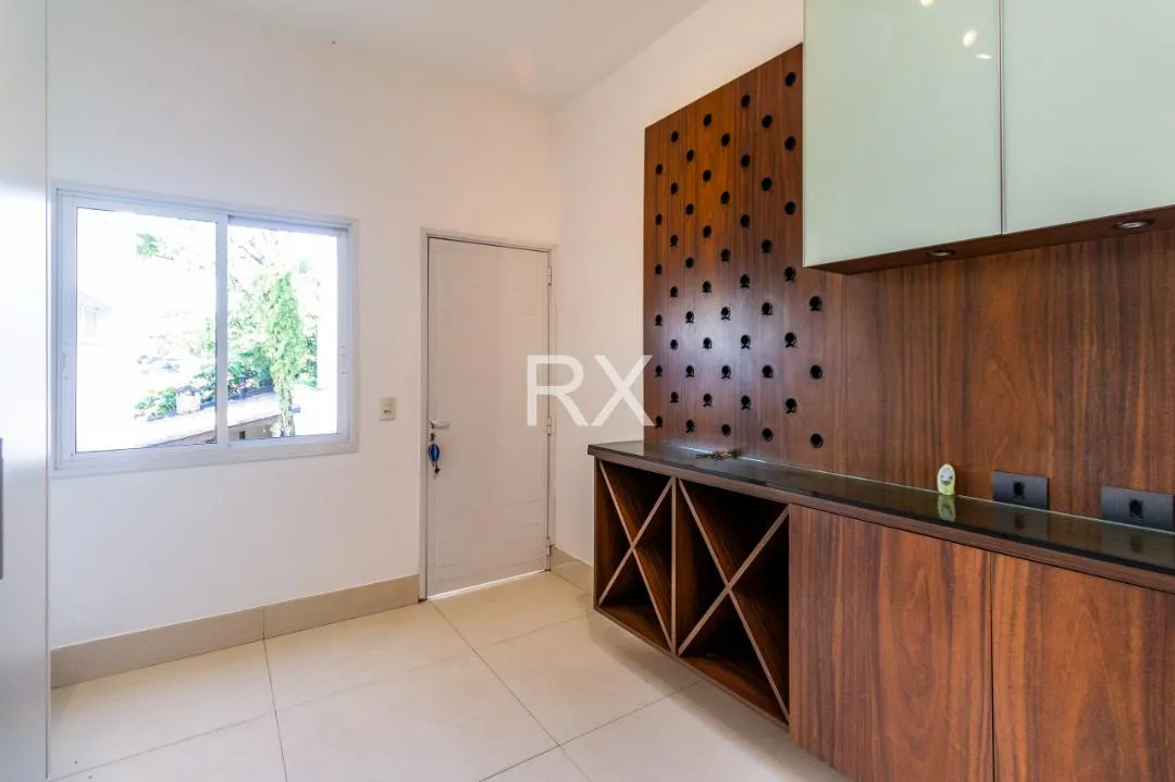 Casa com 3 suítes à venda em Pacaembu, São Paulo, por R$ 4.500.000 Imagem 37