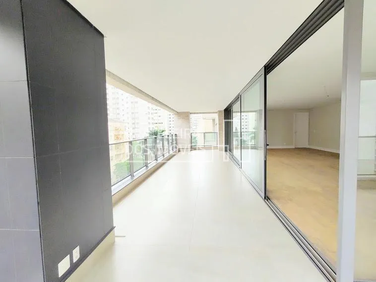 Apartamento com 4 suítes à venda em Santa Cecília, São Paulo, por R$ 7.690.000 Imagem 2