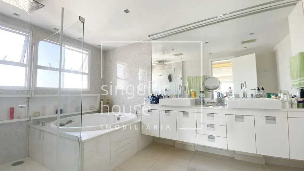 Apartamento com 3 suítes à venda em Moema, São Paulo, por R$ 16.000.000 Imagem 19