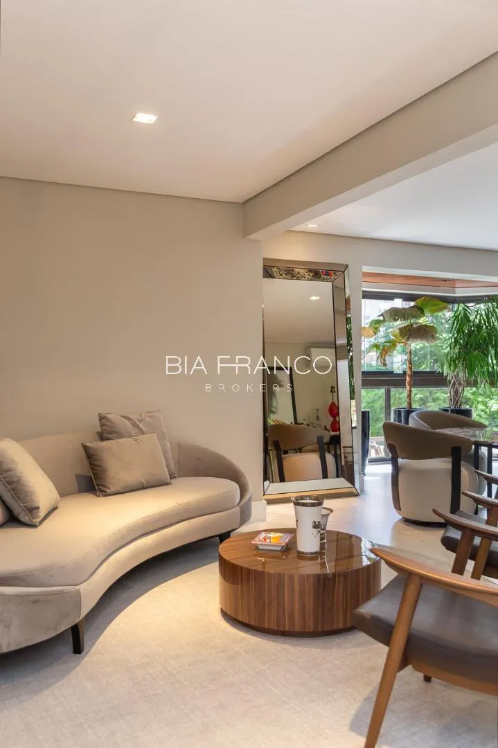 Apartamento com 2 suítes à venda em Vila Nova Conceição, São Paulo, por R$ 4.550.000 Imagem 5