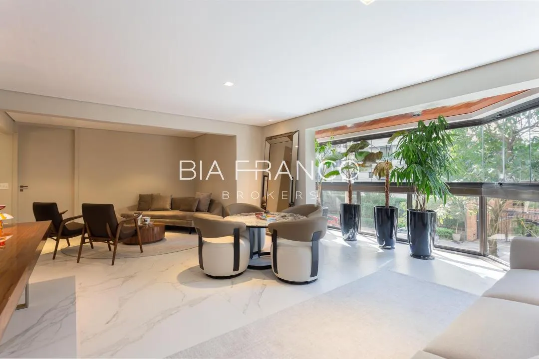 Apartamento com 2 suítes à venda em Vila Nova Conceição, São Paulo, por R$ 4.550.000 Imagem 9