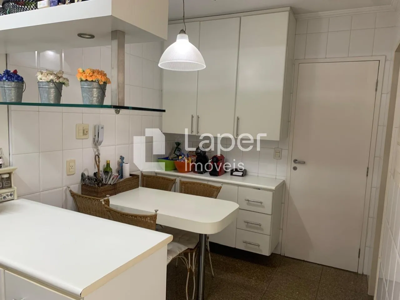 Apartamento com 2 suítes à venda em Moema, São Paulo, por R$ 2.400.000 Imagem 9