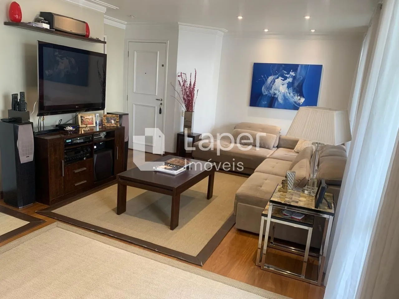Apartamento com 2 suítes à venda em Moema, São Paulo, por R$ 2.400.000 Imagem 4