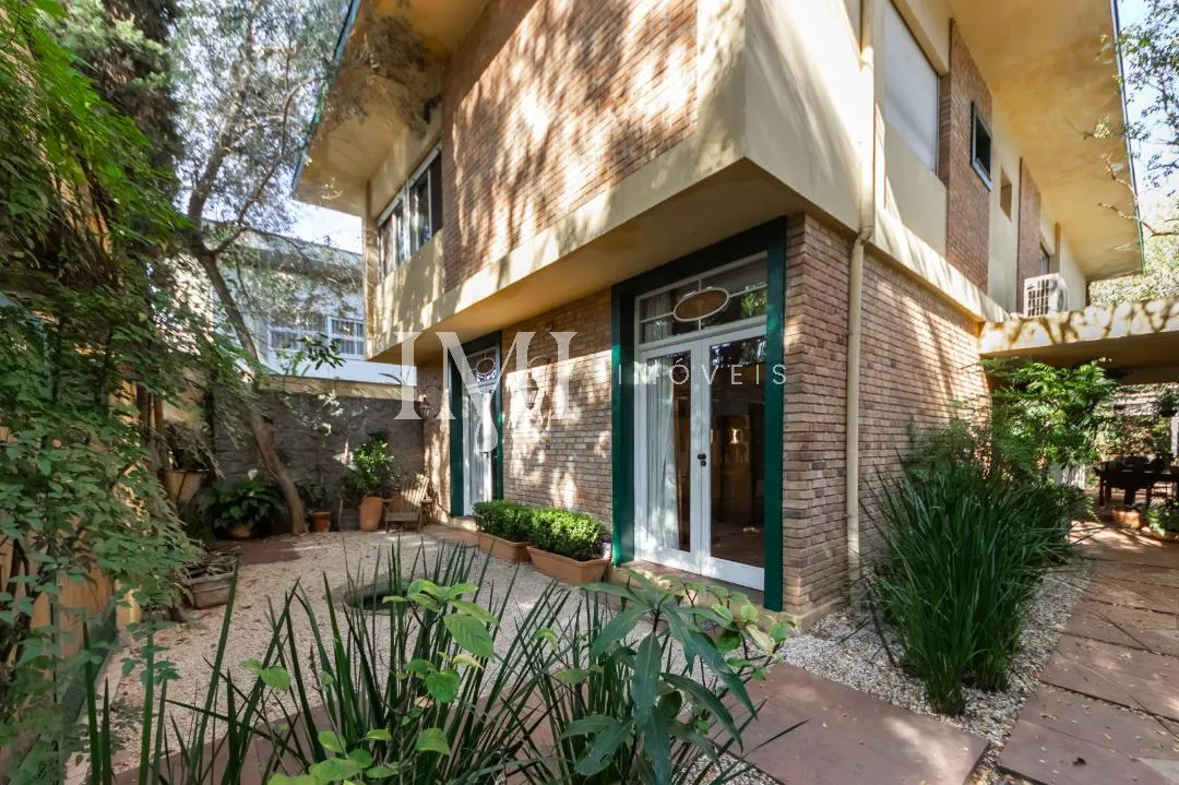 Casa com 3 suítes à venda em Alto de Pinheiros, São Paulo, por R$ 5.236.000 Imagem 2