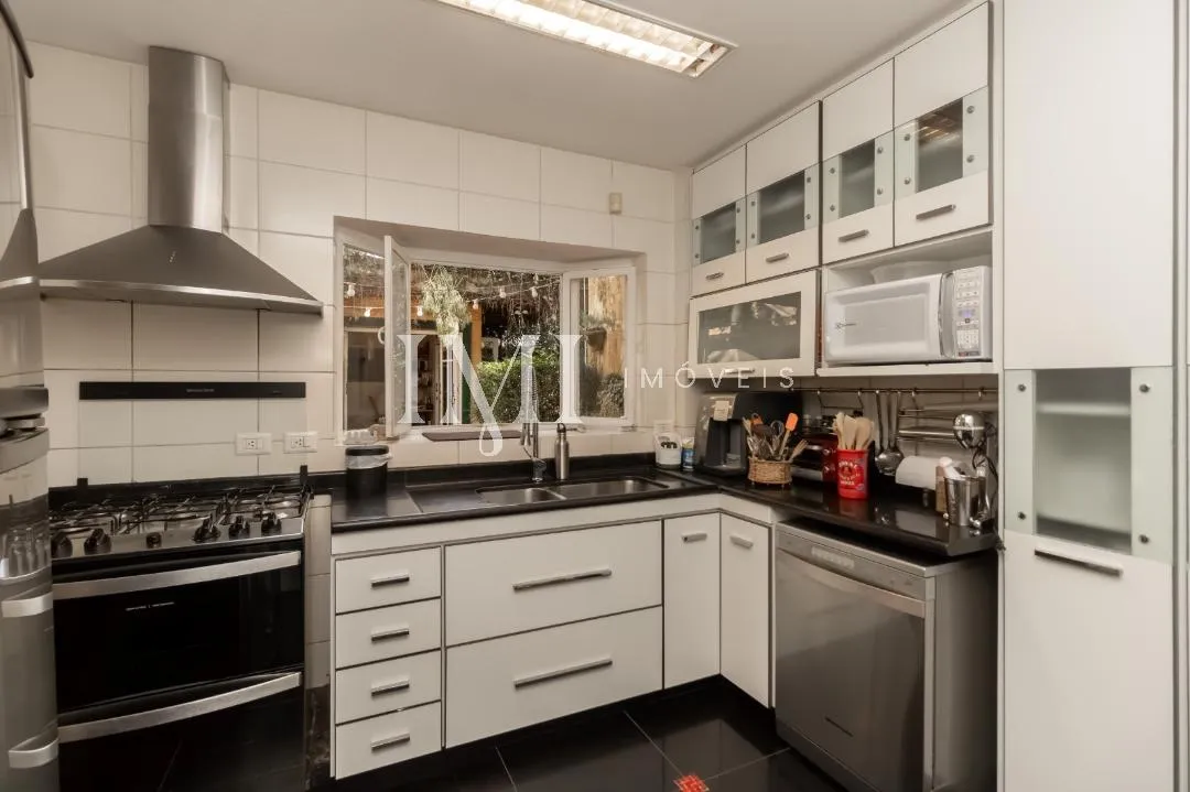 Casa com 3 suítes à venda em Alto de Pinheiros, São Paulo, por R$ 5.236.000 Imagem 24