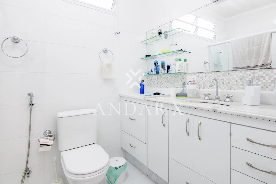 Casa com 3 suítes à venda em Pacaembu, São Paulo, por R$ 3.350.000 Imagem 17