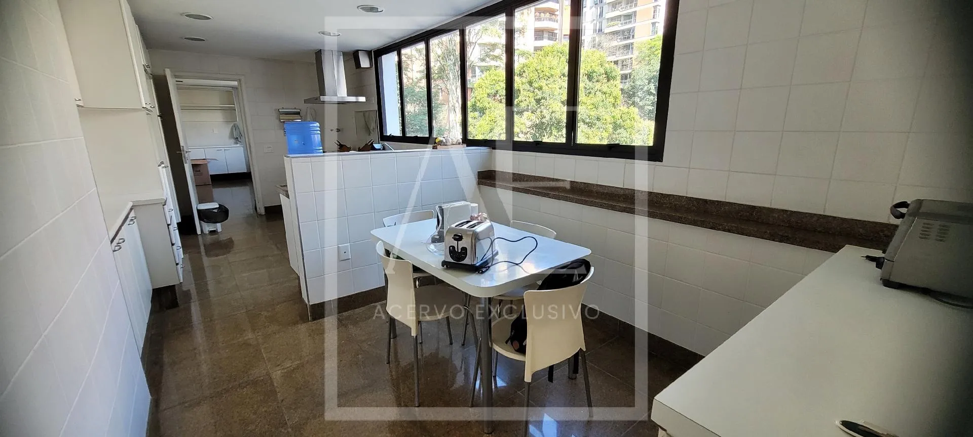 Apartamento com 3 suítes à venda em Real Parque, São Paulo, por R$ 2.370.000 Imagem 6