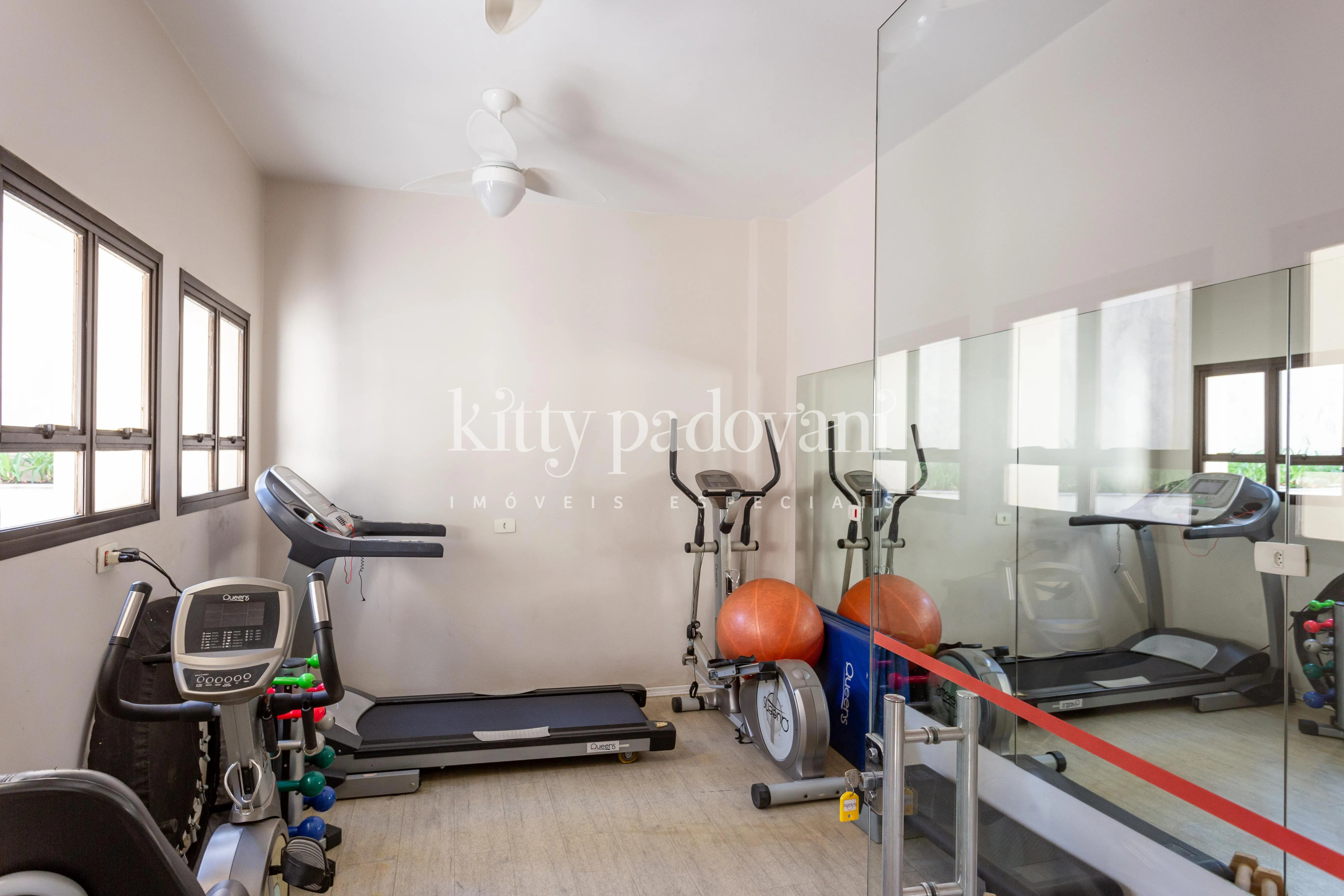 Apartamento com 4 suítes à venda em Campo Belo, São Paulo, por R$ 2.400.000 Imagem 36