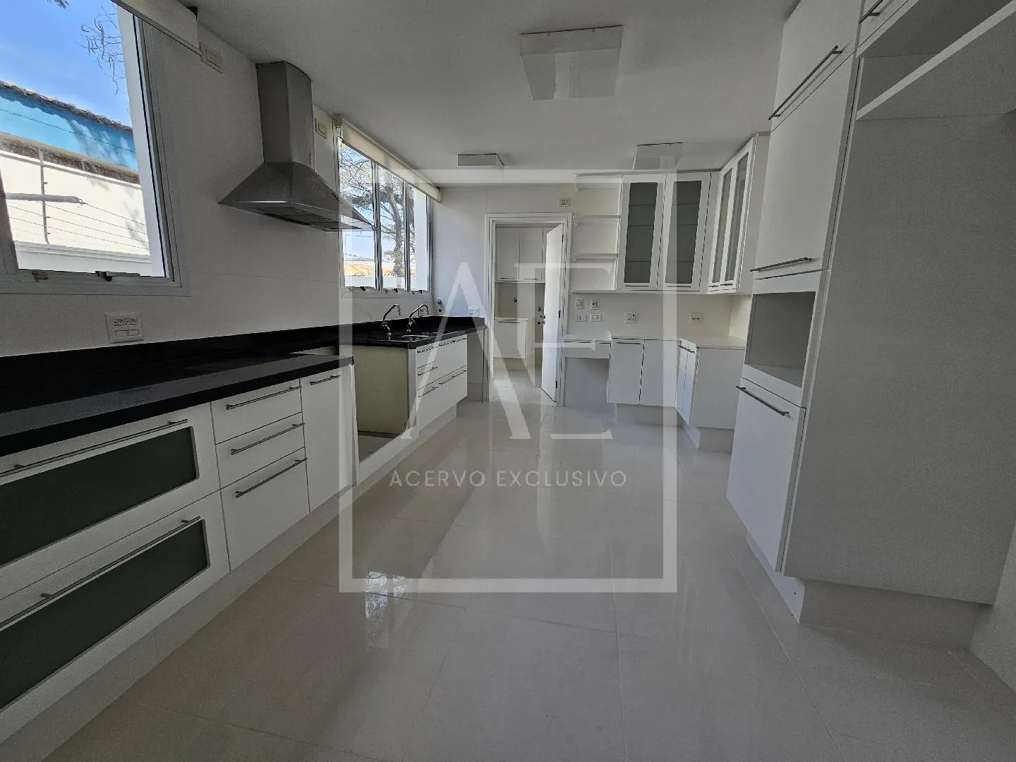 Casa com 2 suítes à venda em Alto de Pinheiros, São Paulo, por R$ 8.490.000 Imagem 17