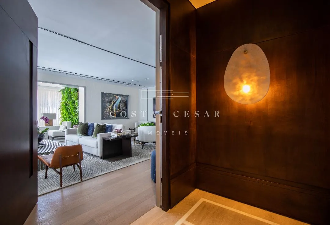 Apartamento com 3 suítes à venda em Moema, São Paulo, por R$ 16.700.000