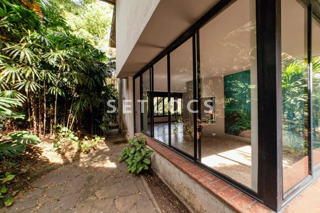 Casa com 1 suítes à venda em Pacaembu, São Paulo, por R$ 3.600.000 Imagem 2