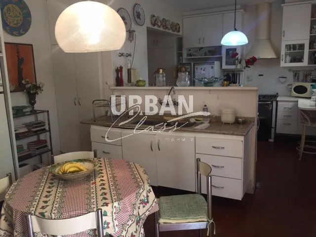 Casa com 4 suítes à venda em Jardim Guedala, São Paulo, por R$ 2.600.000 Imagem 11