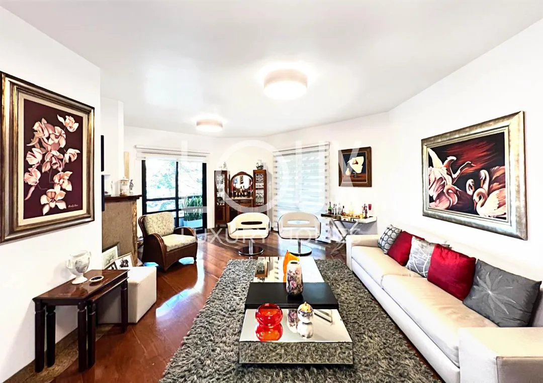 Apartamento com 3 suítes à venda em Moema, São Paulo, por R$ 3.000.000