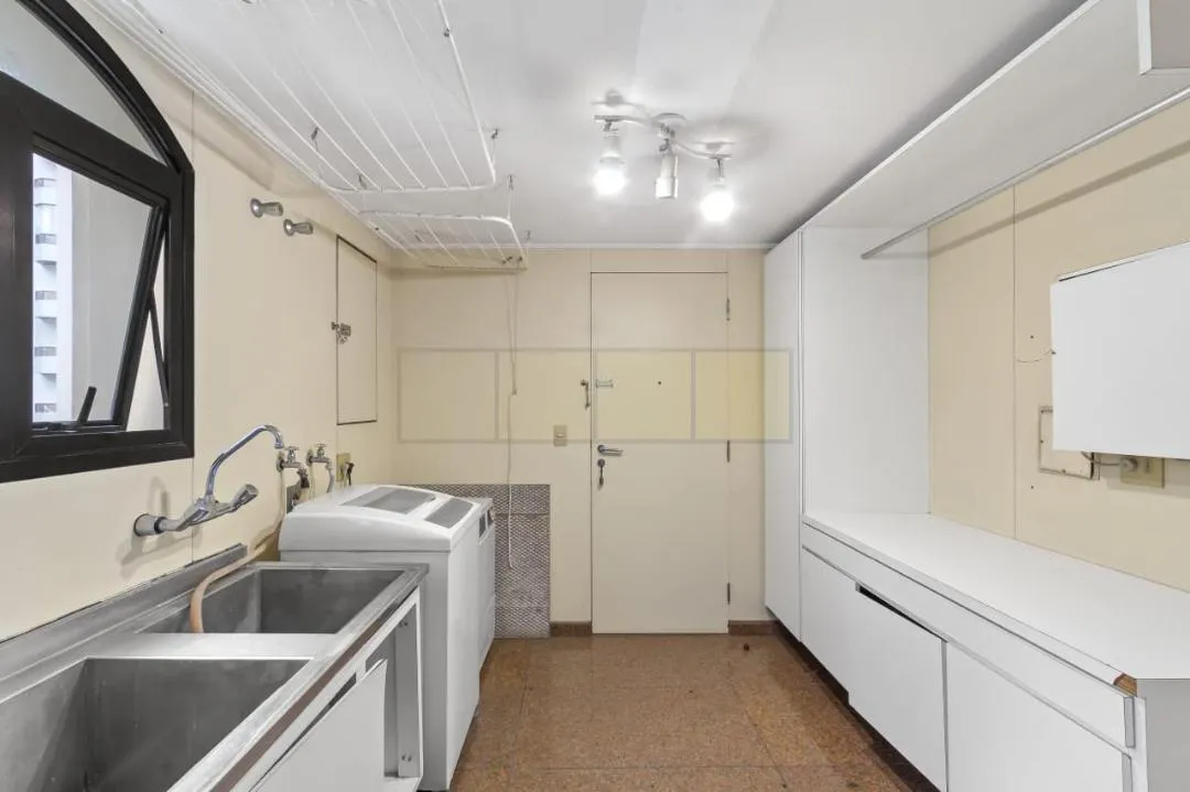 Apartamento com 3 suítes à venda em Jardim América, São Paulo, por R$ 3.950.000 Imagem 35