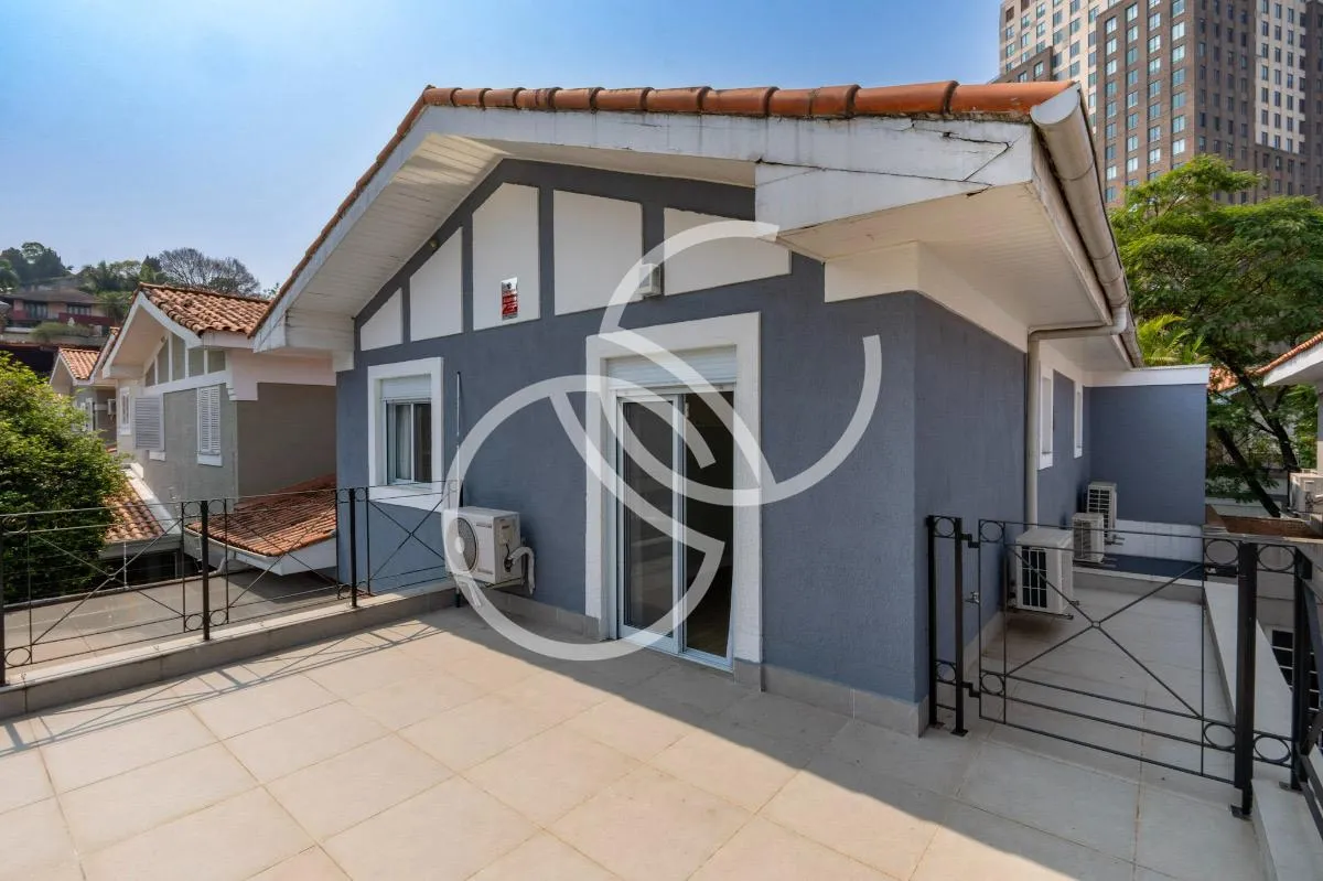Casa de condomínio com 4 suítes à venda em Cidade Jardim, São Paulo, por R$ 3.240.000 Imagem 2