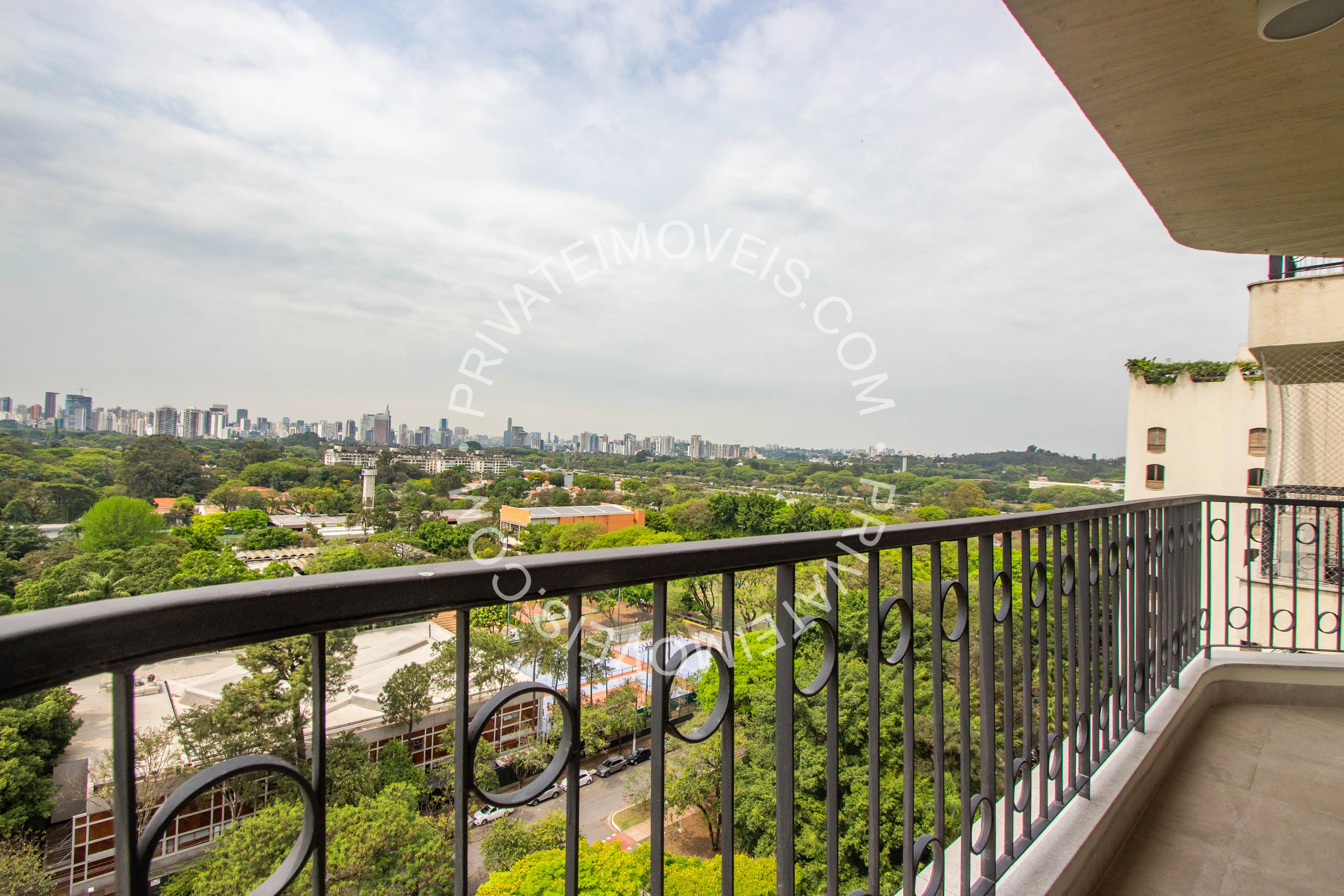 Apartamento com 2 suítes à venda em Alto de Pinheiros, São Paulo, por R$ 5.300.000