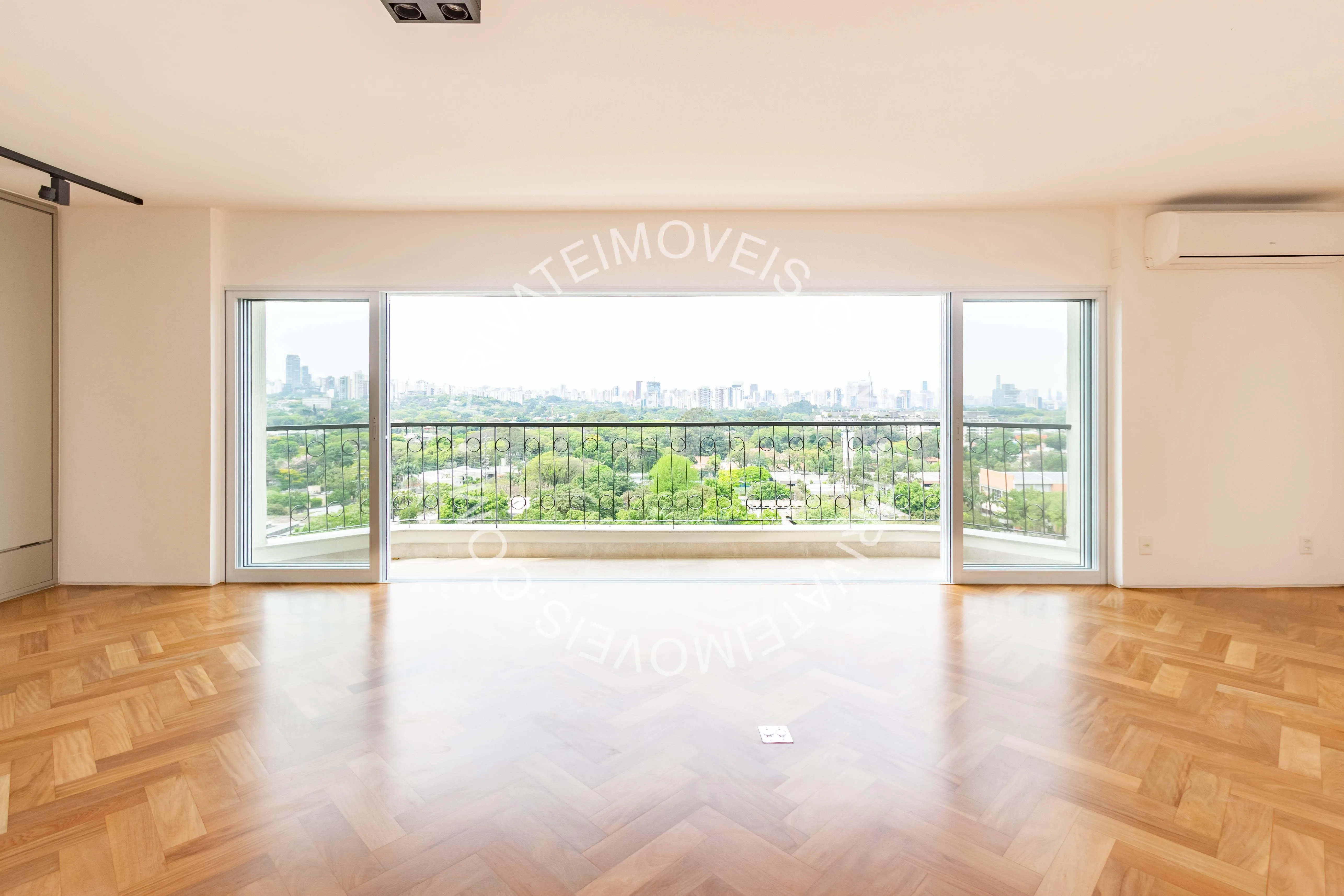 Apartamento com 2 suítes à venda em Alto de Pinheiros, São Paulo, por R$ 5.300.000 Imagem 4