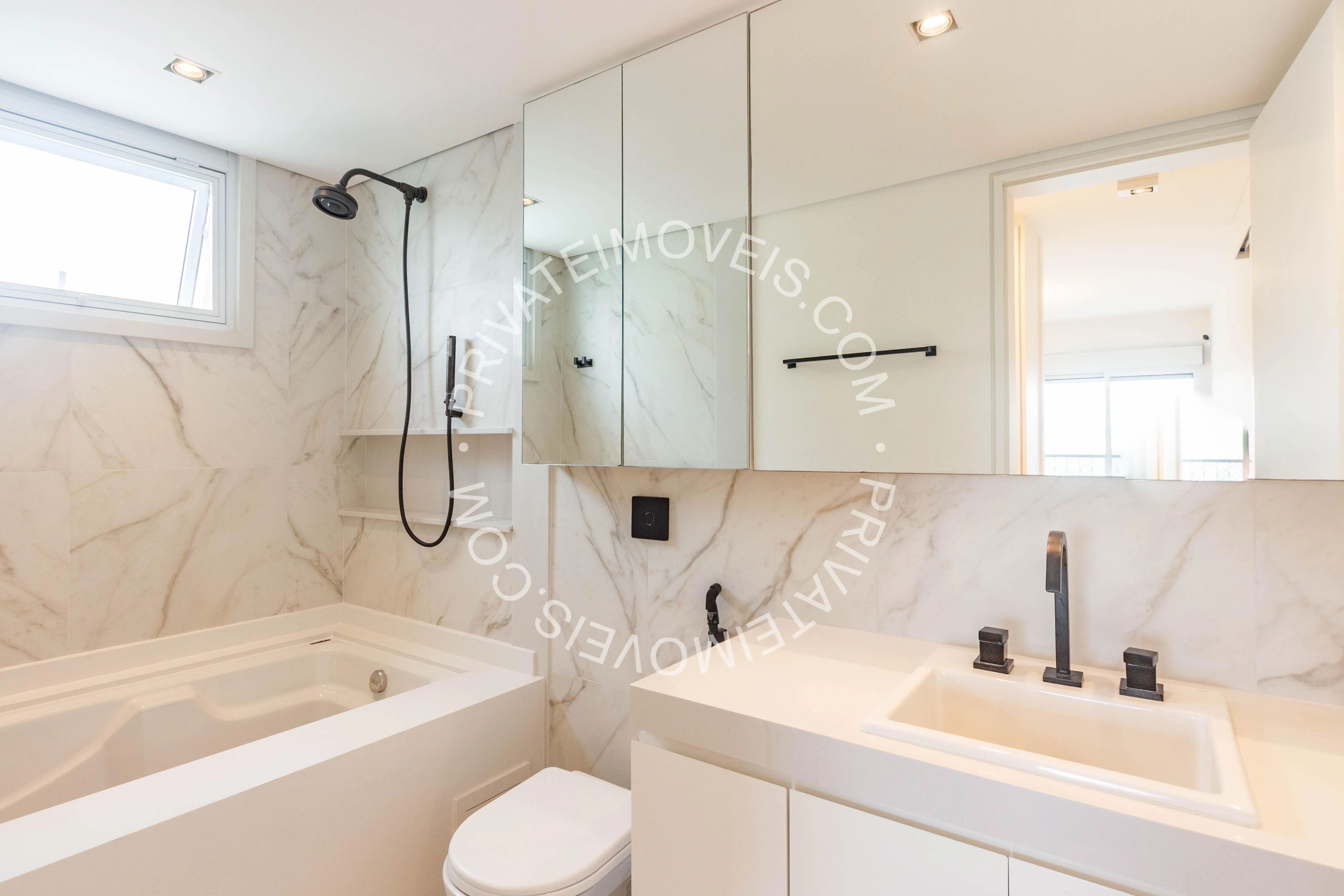 Apartamento com 2 suítes à venda em Alto de Pinheiros, São Paulo, por R$ 5.300.000 Imagem 28