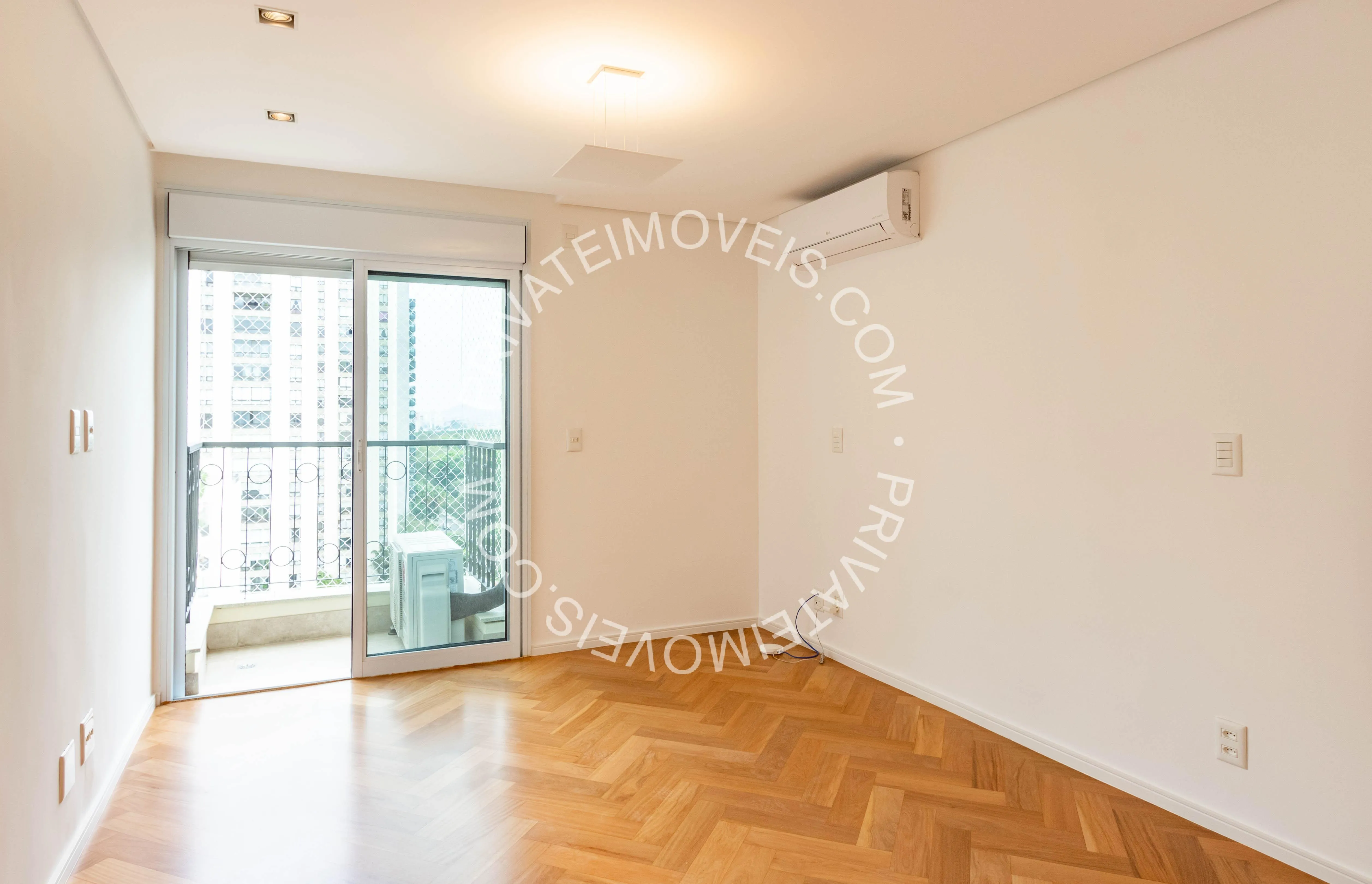 Apartamento com 2 suítes à venda em Alto de Pinheiros, São Paulo, por R$ 5.300.000 Imagem 19