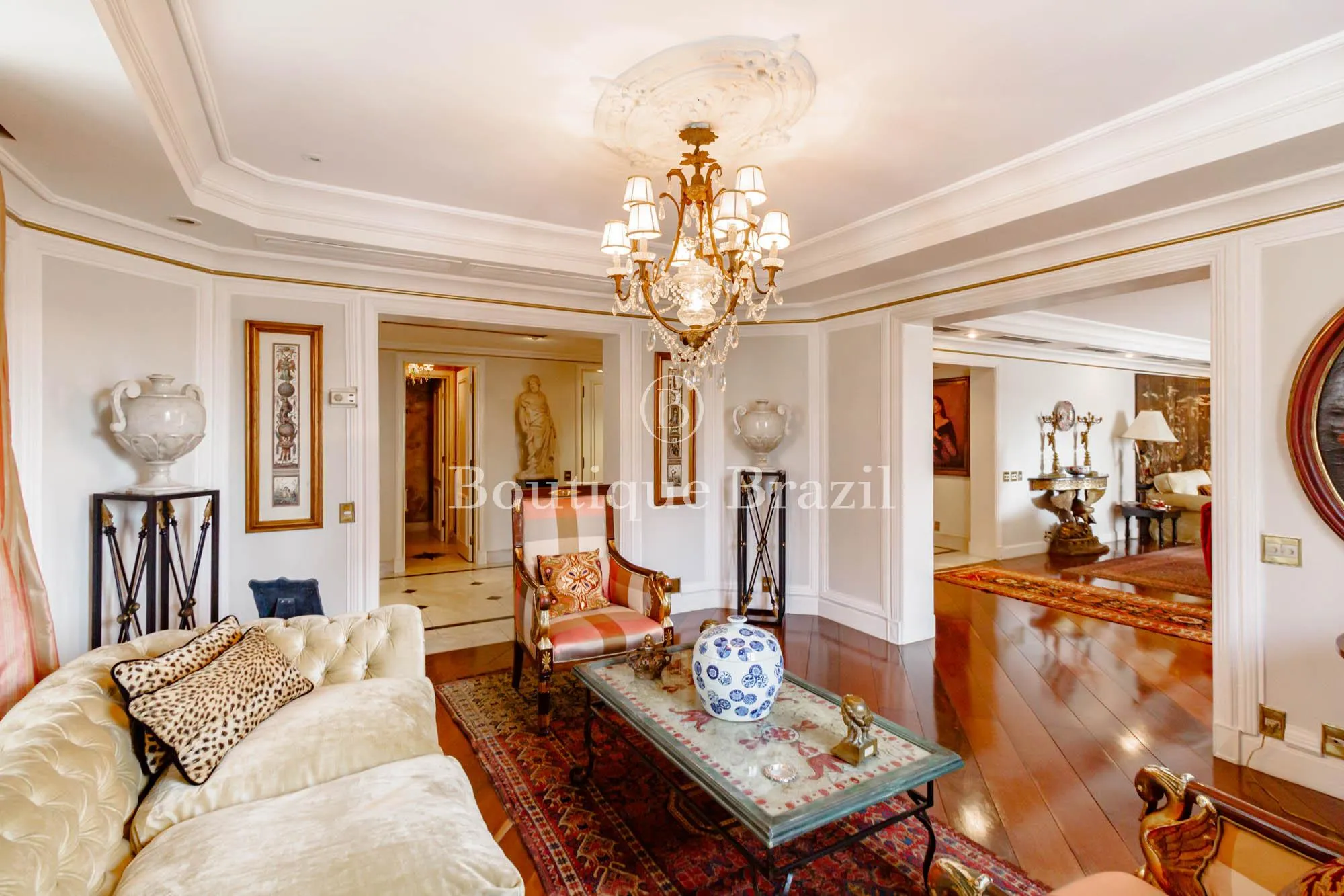 Apartamento com 3 suítes à venda em Jardim América, São Paulo, por R$ 14.000.000 Imagem 4