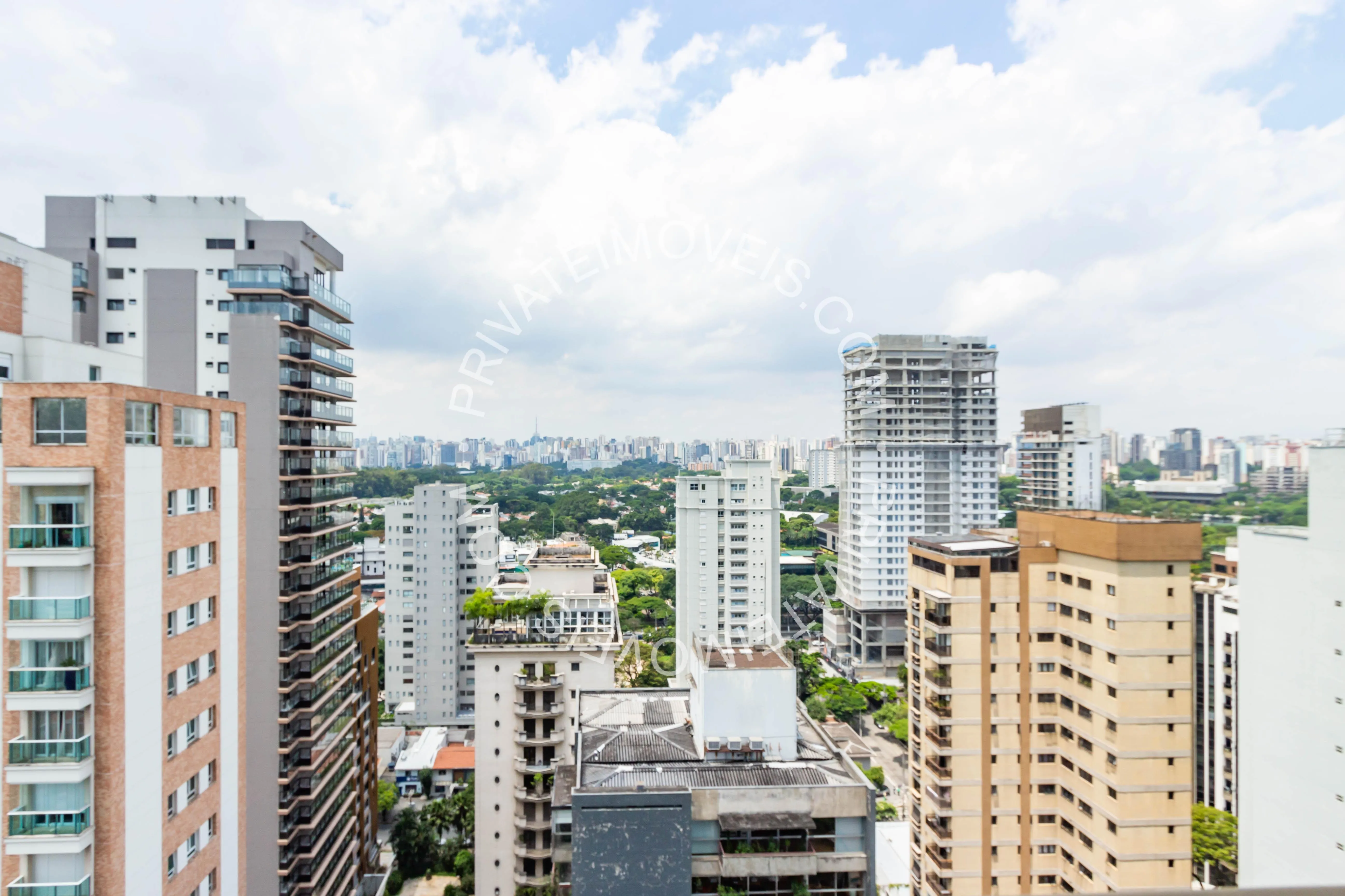 Apartamento com 4 suítes à venda em Moema, São Paulo, por R$ 8.700.000 Imagem 2