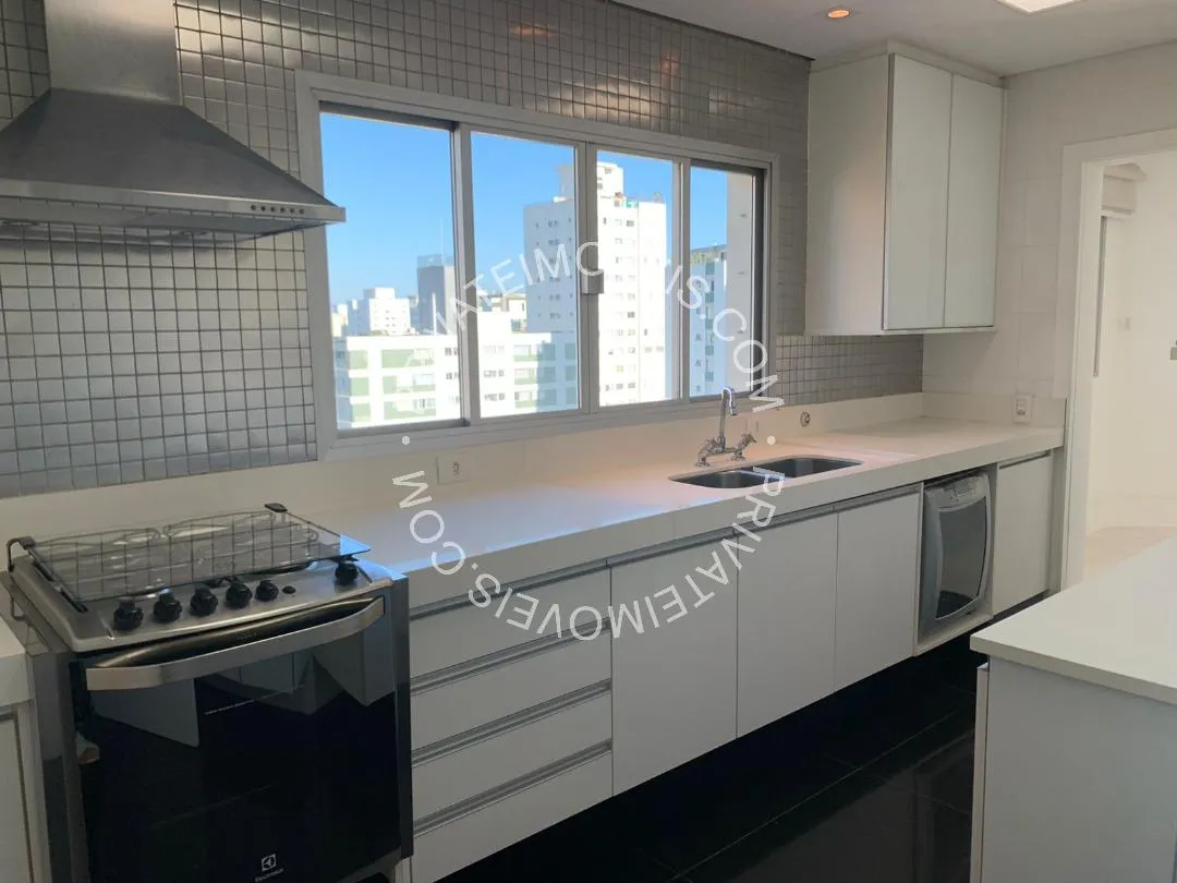 Apartamento com 3 suítes à venda em Moema, São Paulo, por R$ 3.950.000 Imagem 4