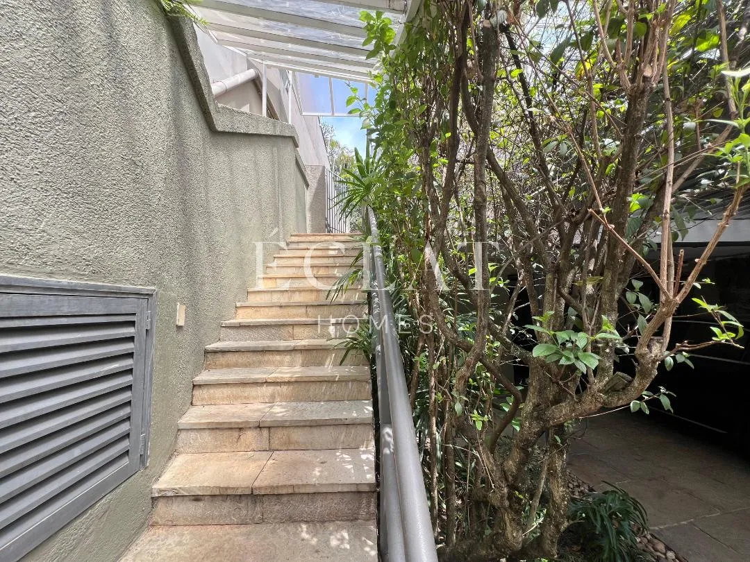 Casa com 3 suítes à venda em Pacaembu, São Paulo, por R$ 5.000.000 Imagem 13