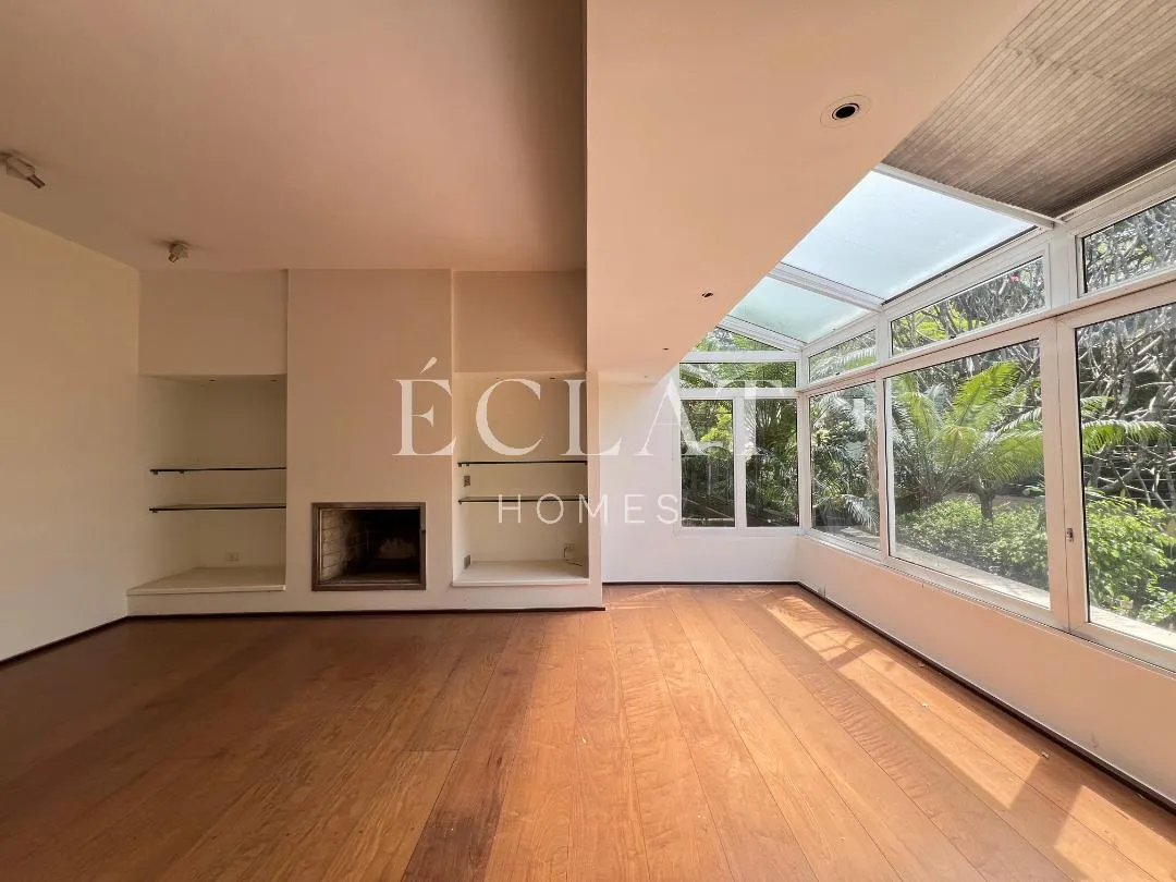 Casa com 3 suítes à venda em Pacaembu, São Paulo, por R$ 5.000.000