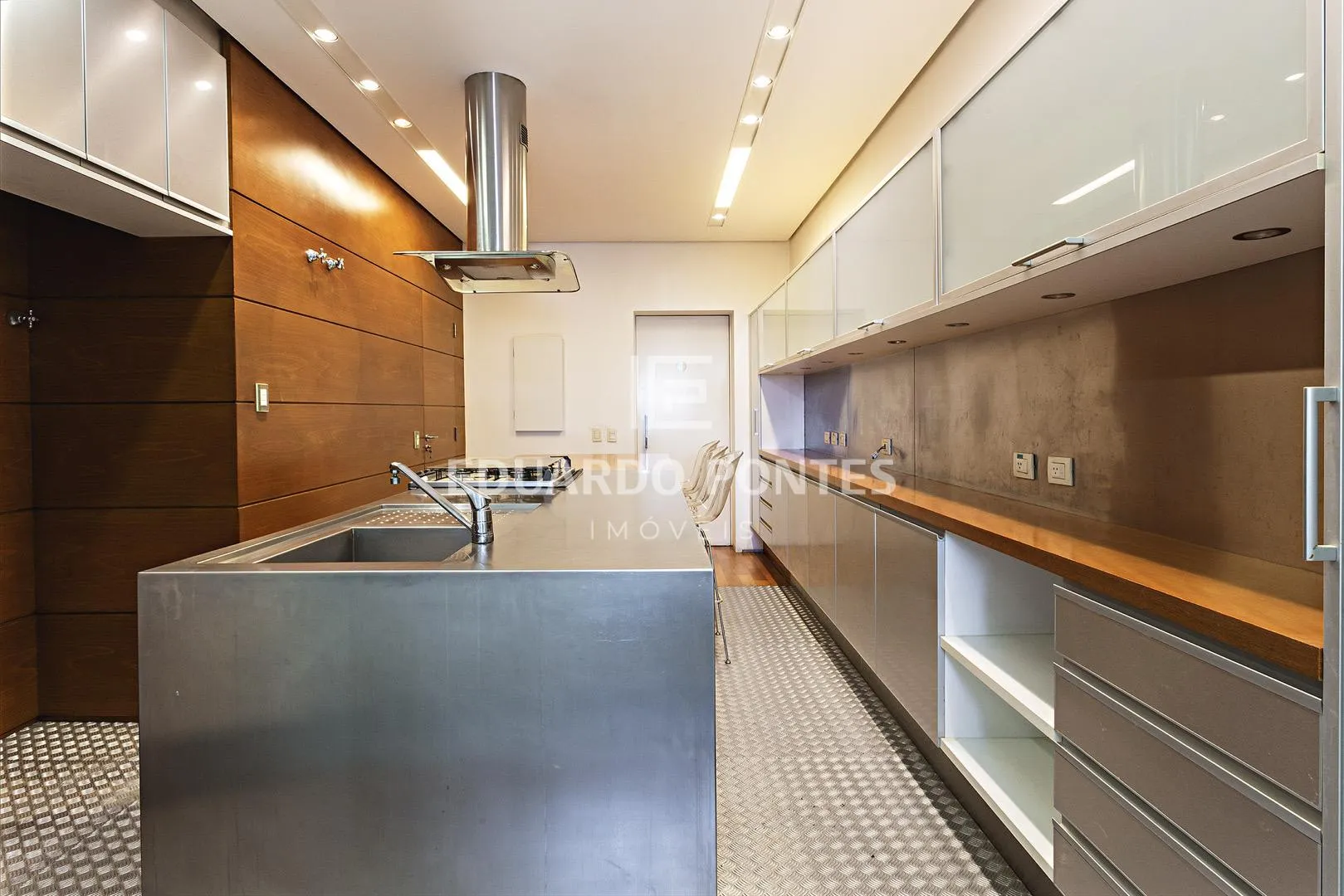 Apartamento com 2 suítes à venda em Vila Olímpia, São Paulo, por R$ 10.600.000 Imagem 8