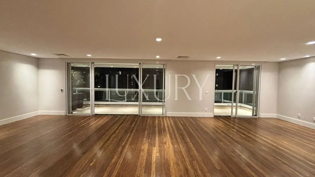 Apartamento com 3 suítes à venda em Itaim Bibi, São Paulo, por R$ 7.400.000 Imagem 8