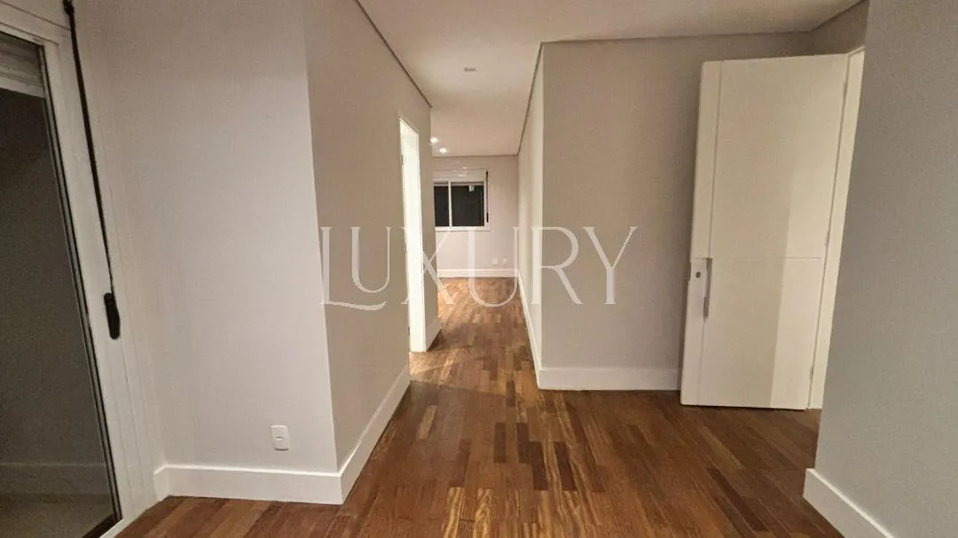 Apartamento com 3 suítes à venda em Itaim Bibi, São Paulo, por R$ 7.400.000 Imagem 23