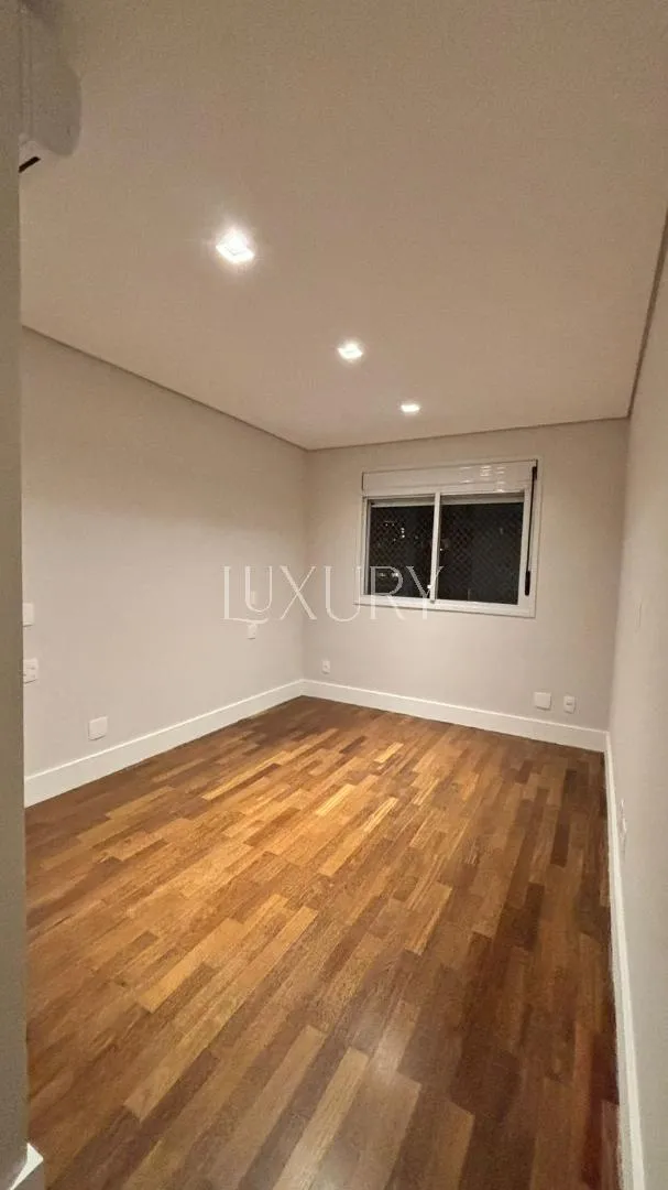 Apartamento com 3 suítes à venda em Itaim Bibi, São Paulo, por R$ 7.400.000 Imagem 24