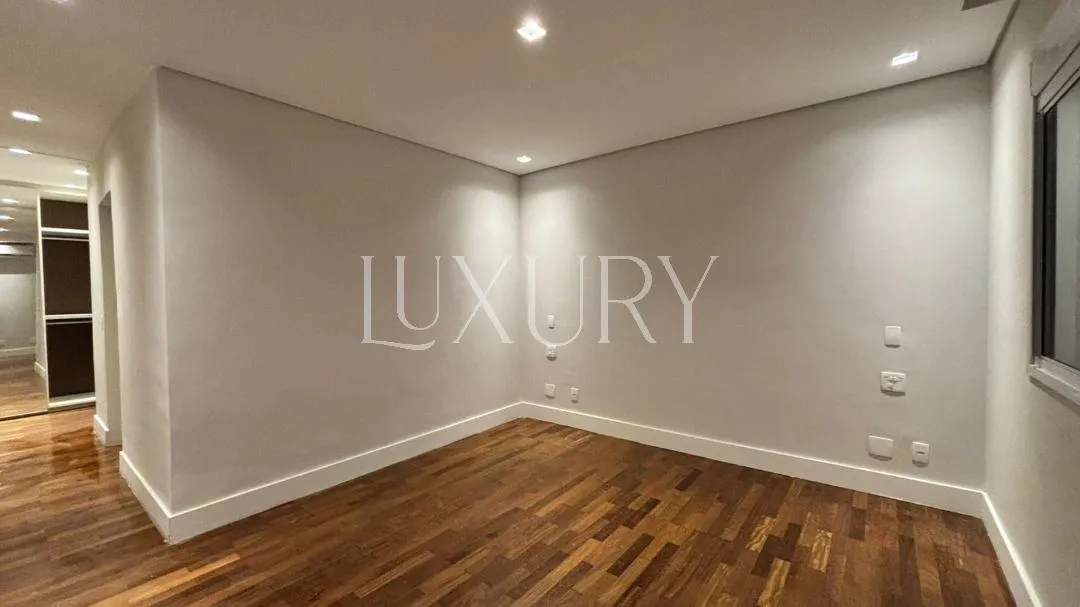 Apartamento com 3 suítes à venda em Itaim Bibi, São Paulo, por R$ 7.400.000 Imagem 38