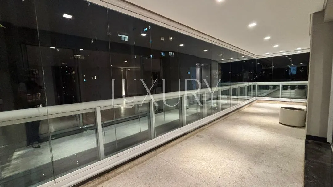 Apartamento com 3 suítes à venda em Itaim Bibi, São Paulo, por R$ 7.400.000 Imagem 10