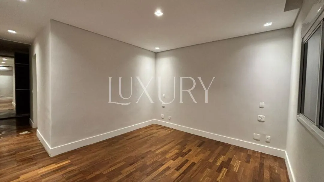 Apartamento com 3 suítes à venda em Itaim Bibi, São Paulo, por R$ 7.400.000 Imagem 34