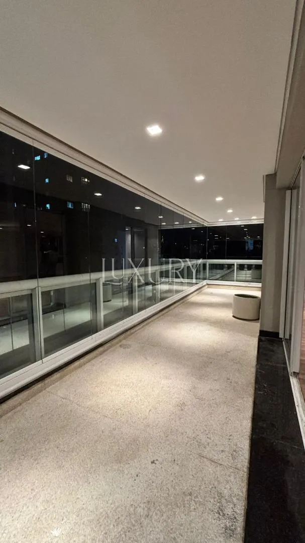 Apartamento com 3 suítes à venda em Itaim Bibi, São Paulo, por R$ 7.400.000 Imagem 11