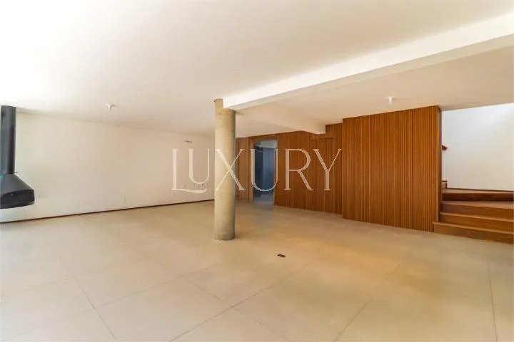 Casa com 3 suítes à venda em Alto de Pinheiros, São Paulo, por R$ 5.950.000 Imagem 16
