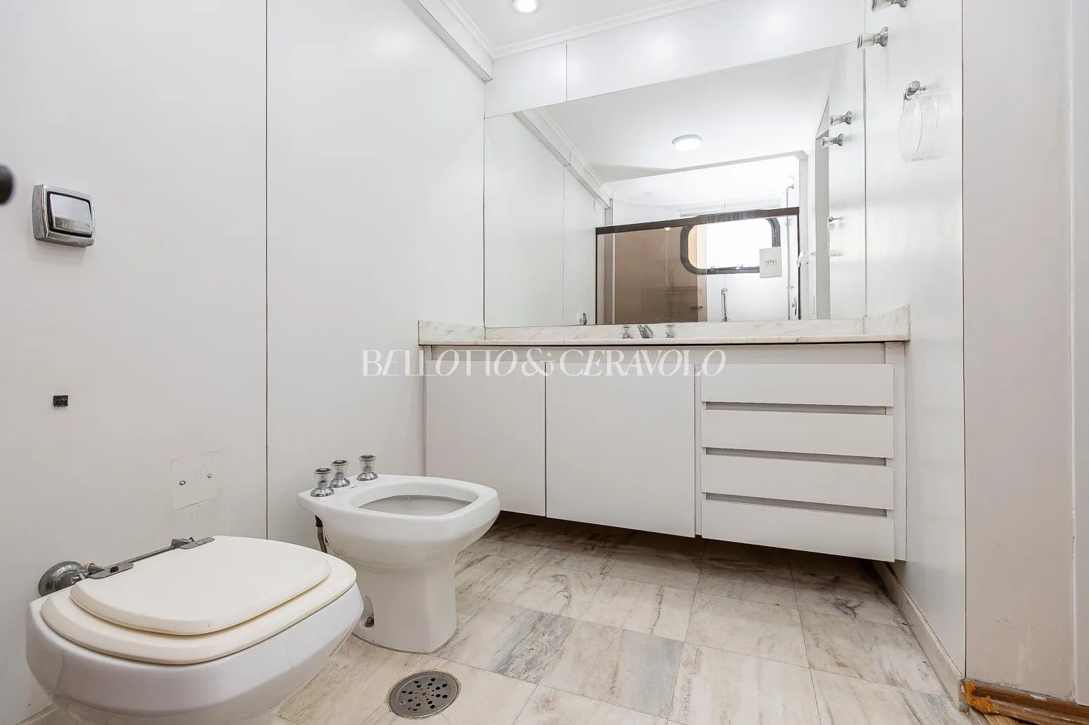 Cobertura com 4 suítes à venda em Moema, São Paulo, por R$ 3.200.000 Imagem 35