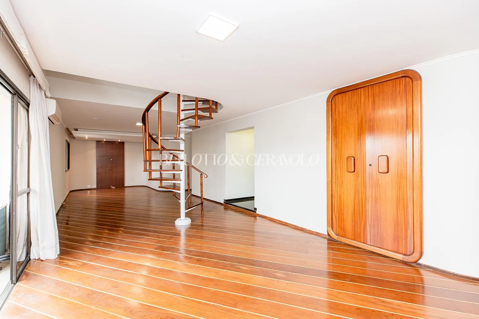 Cobertura com 4 suítes à venda em Moema, São Paulo, por R$ 3.200.000 Imagem 53