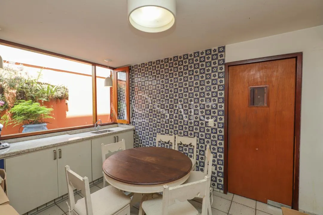 Casa com 3 suítes à venda em Alto de Pinheiros, São Paulo, por R$ 4.000.000 Imagem 27